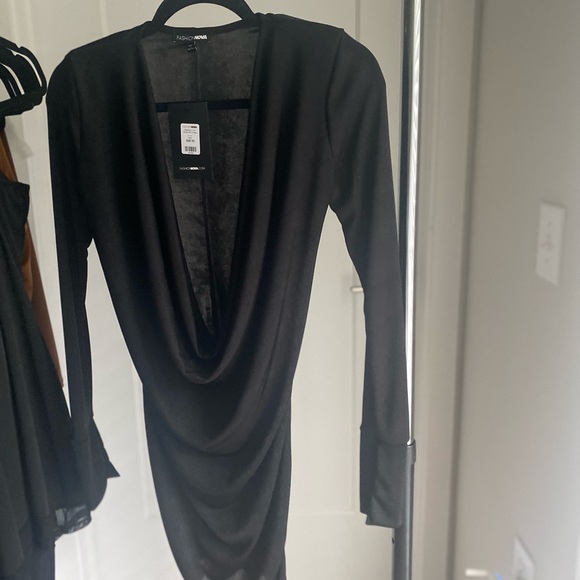 Fashion Nova Dresses & Skirts - Fashion Nova Slinky Mini Dress